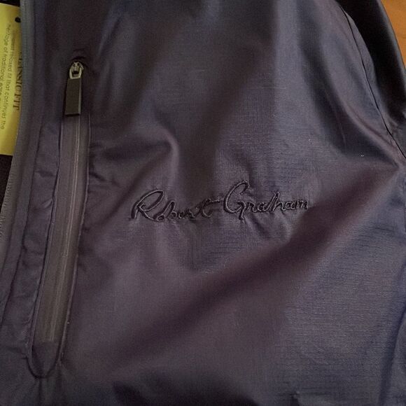 Robert Graham Men's
Classic Fit Derek Windbreaker In Navy size S NWT - Picture 5 of 9
